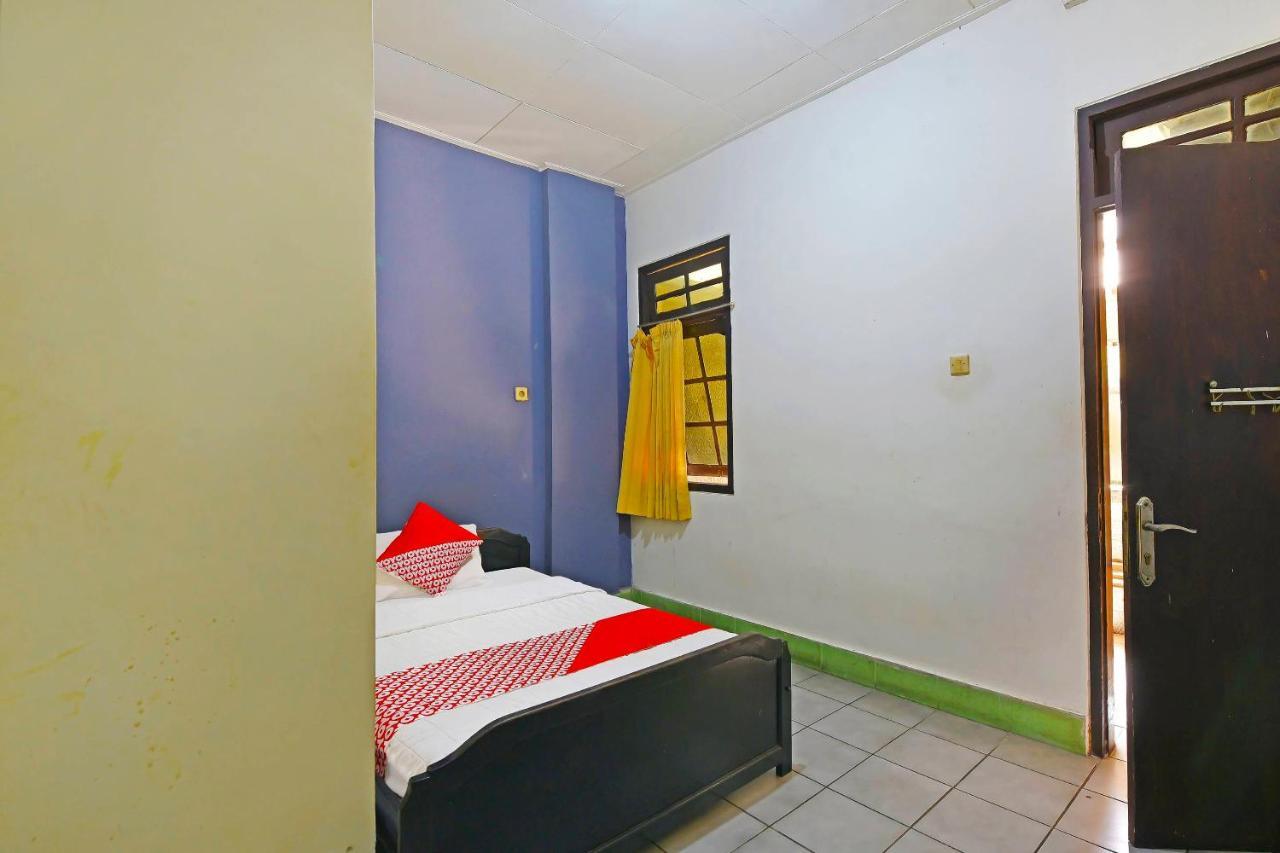 Oyo 3244 Grand Chandra Hotel Denpasar Eksteriør billede